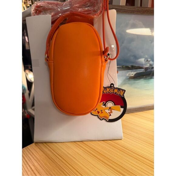 Pokémon Charmander Crossbody Bag by Danielle Nicole (NWT) - Picture 5 of 8